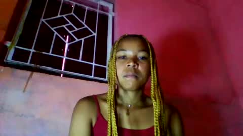 mbotyfeliciaa online show from March 17, 11:48 am