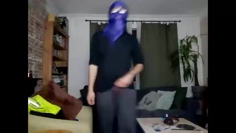 mccock16cm online show from February 3, 12:04 am