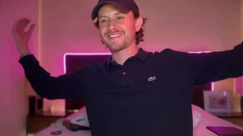 mcklister online show from March 31, 12:00 am