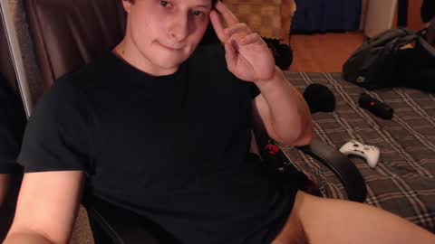 mclovi19 online show from December 27, 2:12 pm