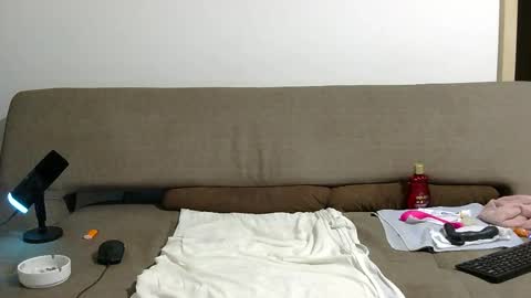 mdbisc online show from October 18, 1:54 am