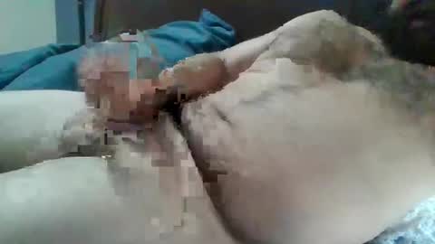 yung n hung online show from May 3, 2:50 am