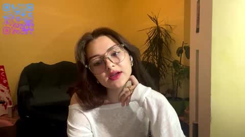 Ashley online show from February 18, 6:19 pm