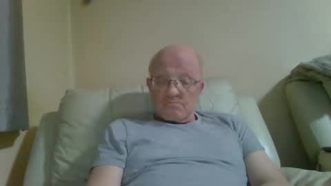 mecos539 online show from April 22, 10:28 pm