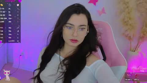 Dina online show from July 9, 9:19 pm