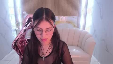 Snapshot of medusa11_s chatting on October 3, 9:34 pm medusa11_s online show from October 3, 9:34 pm