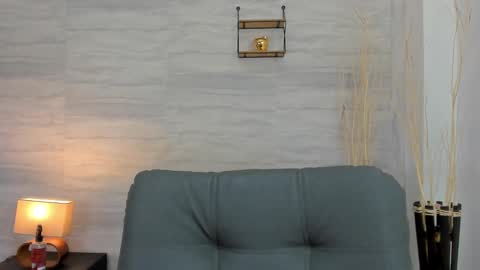 meegan_lopezz online show from February 21, 12:05 am