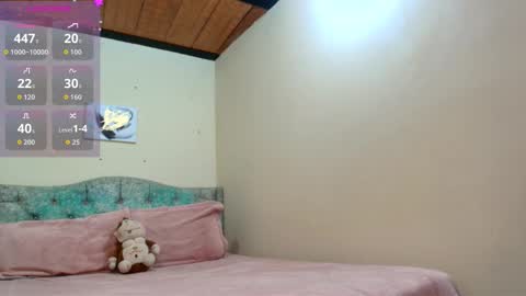 Meelisa Reed online show from November 5, 9:17 pm