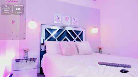 Melody online show from October 22, 12:18 pm