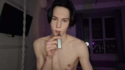 telegram mksyron online show from March 8, 8:25 pm