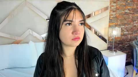     online show from September 15, 11:22 am