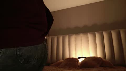 Snapshot of megan_moore__ chatting on October 7, 12:12 pm online show from October 7, 12:12 pm