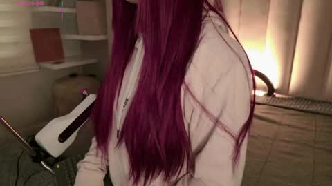     online show from December 2, 12:14 pm