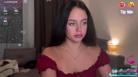 Megan online show from November 5, 8:33 pm