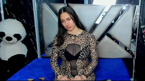 Megan online show from May 7, 9:54 pm