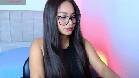 Megan online show from December 16, 3:03 am