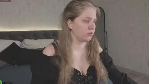 Megan Mon Fri  1600-2200pm Tue Wen Sat 0900-1600pm online show from April 20, 5:27 pm