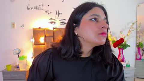 Snapshot of megan_whitte_01 chatting on September 10, 9:27 pm megan white 01  online show from September 10, 9:27 pm