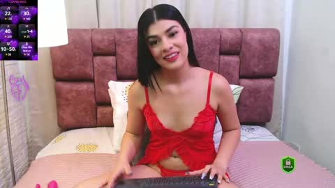 Snapshot of meganmistress_ chatting on March 10, 12:17 pm MeganM online show from March 10, 12:17 pm
