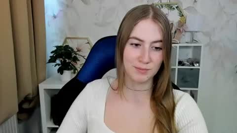 Megan online show from July 28, 4:39 pm
