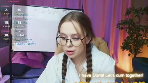 megg_ryan online show from April 29, 2:11 pm