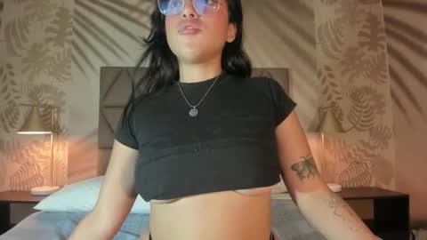 MEGGY MAE online show from February 2, 11:50 am