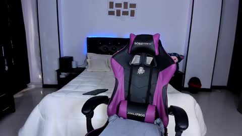 meghan_as online show from November 7, 1:24 pm