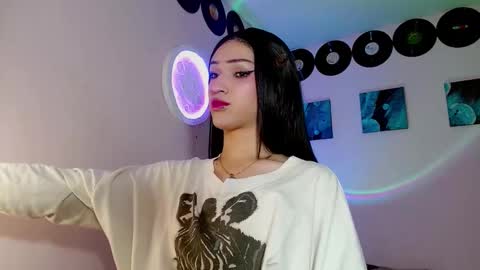 meghan_devil_ online show from November 8, 7:22 am