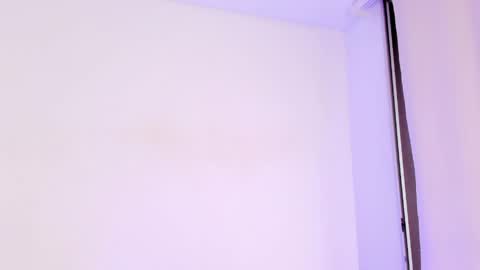 meghanallen_ online show from April 16, 9:39 pm