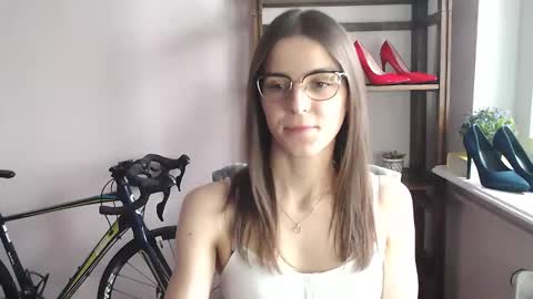 Megi online show from February 16, 2:26 pm