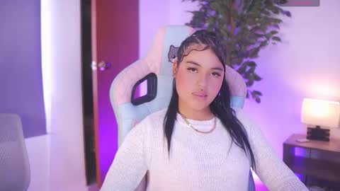 Meilyn  online show from February 27, 1:59 pm