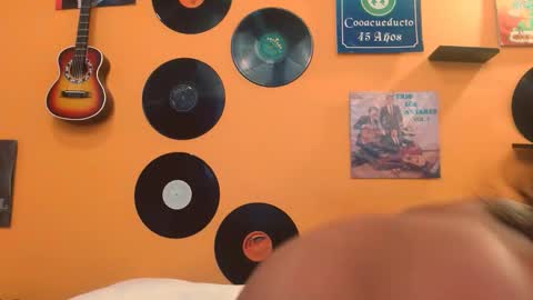 MEIS online show from November 17, 2:47 am