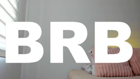 A N D R E A online show from February 25, 5:08 pm