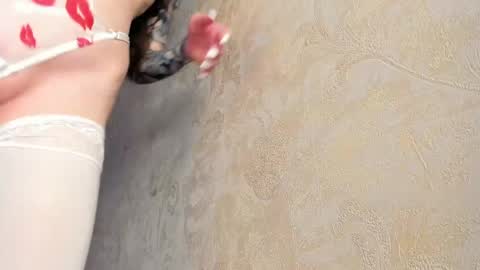  Start every day 2000 - 700 online show from April 13, 4:06 am