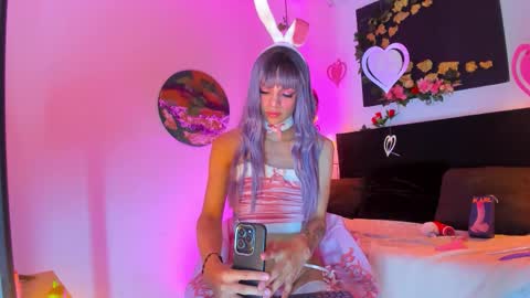 melanie storm  online show from February 19, 3:49 am