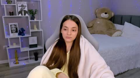 MelanieAlves online show from May 4, 4:02 pm