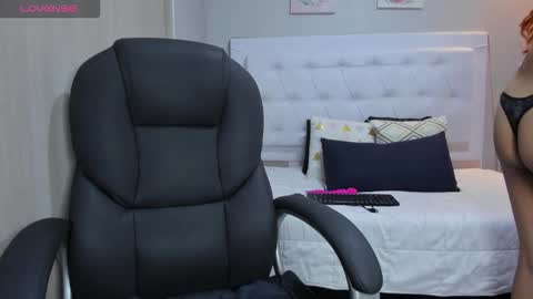 Melany online show from October 22, 1:24 pm