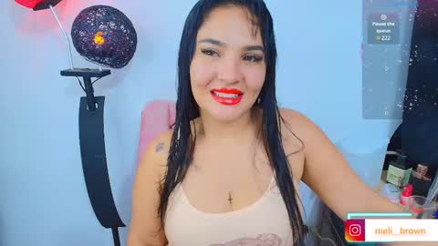    Independent model online show from March 13, 3:10 am