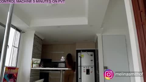 Snapshot of melina_smith1 chatting on October 5, 9:11 pm MelinaSmith online show from October 5, 9:11 pm