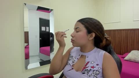 M E L I N A  online show from September 29, 7:24 pm