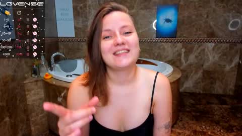 Snapshot of melindat chatting on September 13, 1:30 am Melinda online show from September 13, 1:30 am