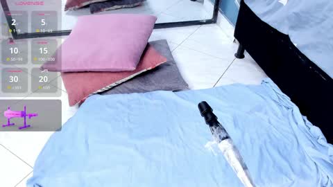 melissa_23_ online show from April 5, 11:40 am