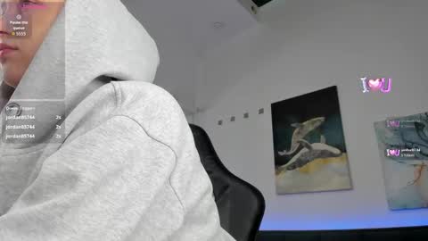 Hi I am Melissa online show from February 17, 1:26 am