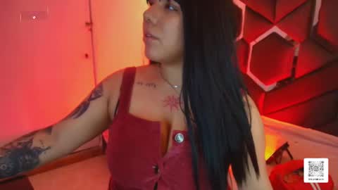 Lissa  online show from February 6, 7:27 pm