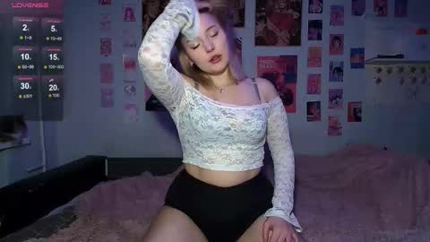 Missi online show from March 16, 5:10 am