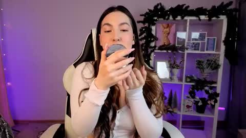 Melissa online show from December 17, 6:09 am