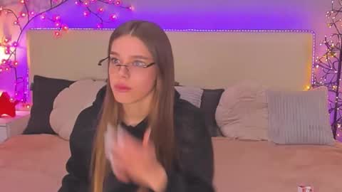 MelissaCrayzy online show from February 10, 11:35 am