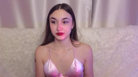 Snapshot of melissapristine chatting on October 23, 8:05 am Mel online show from October 23, 8:05 am