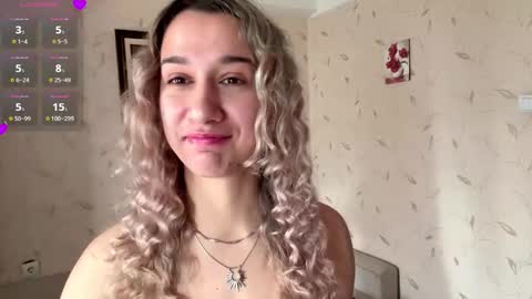 Hello My name is Aurora im new model here. Lets enjoy our time togather online show from December 17, 9:05 am