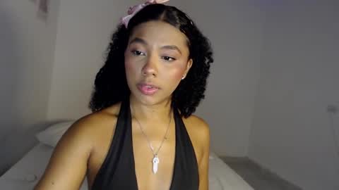 Melissa  online show from November 7, 8:17 am